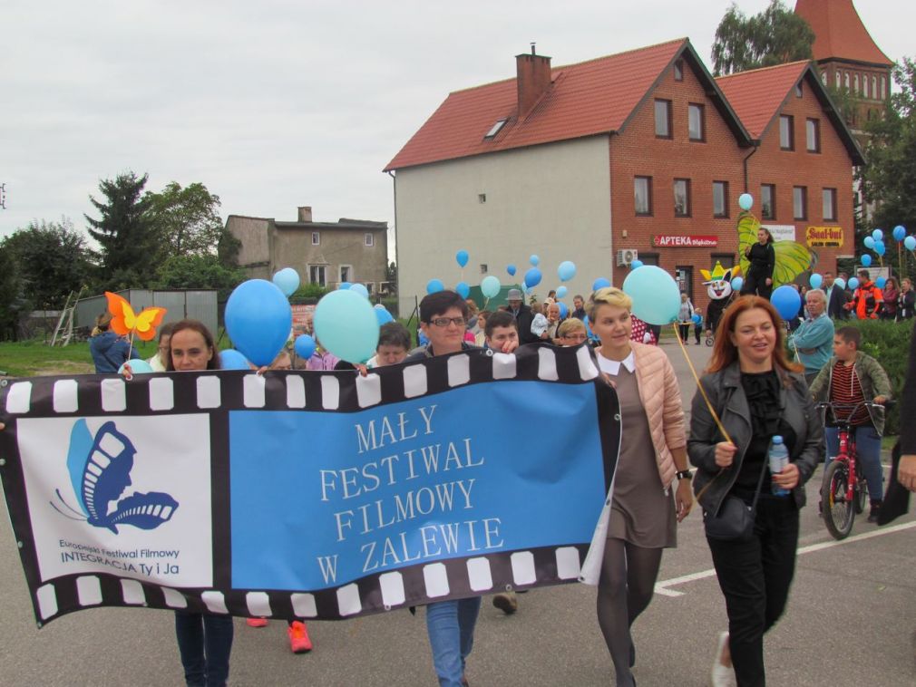 Mały Festiwal Filmowy w Zalewie.