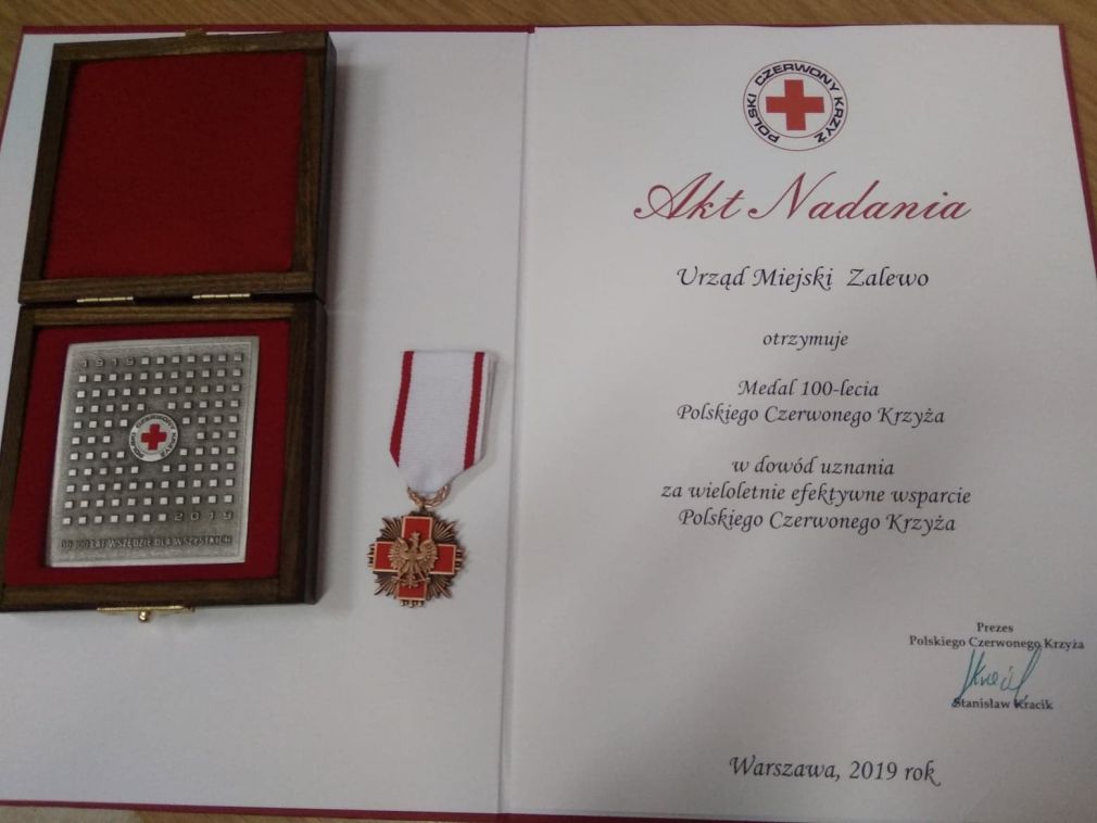 Medal 100-lecia PCK dla Gminy Zalewo
